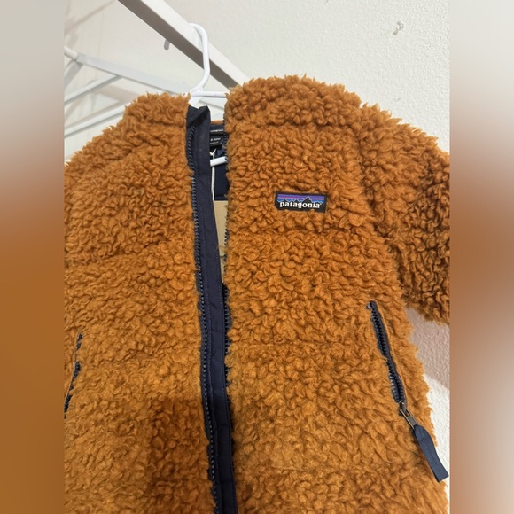 Patagonia Hi Loft Fleece Parka (size 6-12m) - Picture 3 of 7